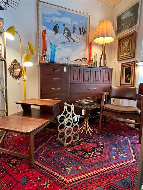 vintage mid century furniture brands.